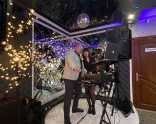 DUET LIKE